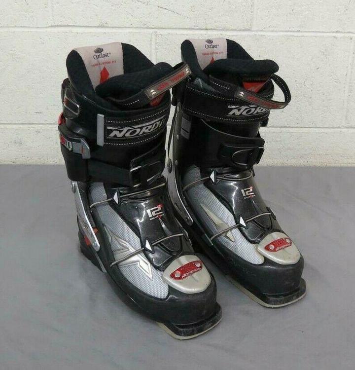 Nordica Smartech 12 Women's Downhill Ski MDP 24.5 US 7.5 GREAT LOOK