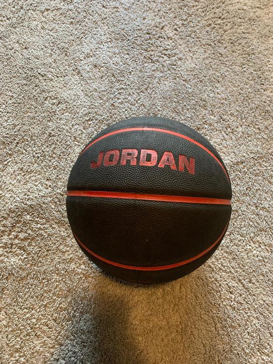 air jordan basketball ball