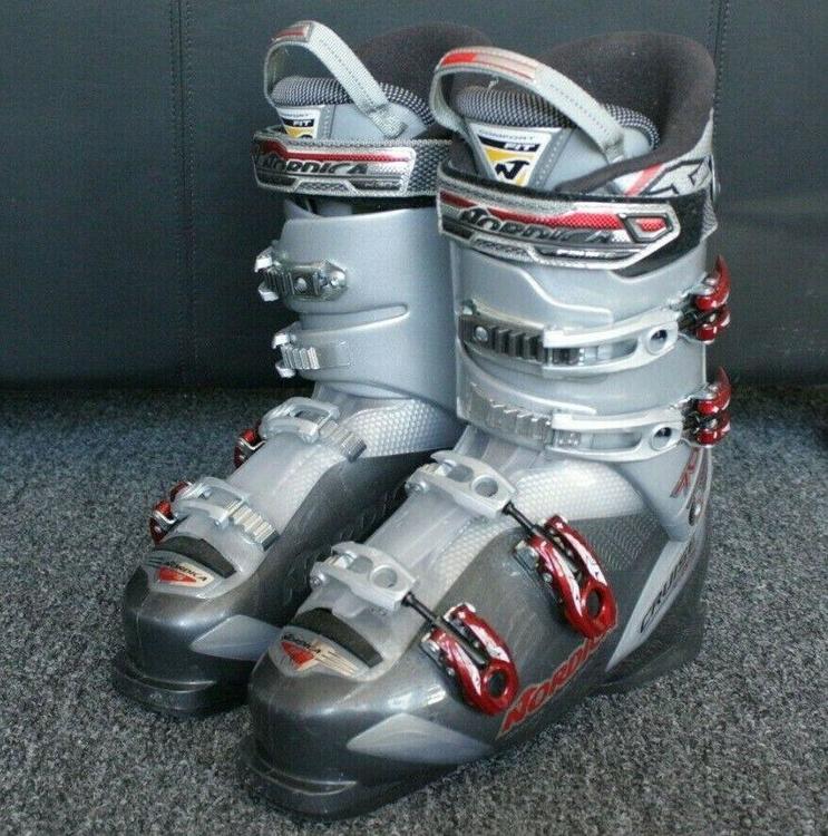 Nordica CRUISE NFS 70 SKI 27.5 MEN SIZE 9.5 WOMEN SIZE 9.5 Skiing