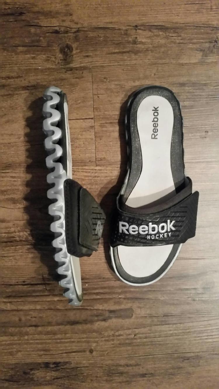 reebok shower shoes