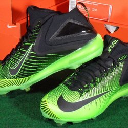 trout all star cleats