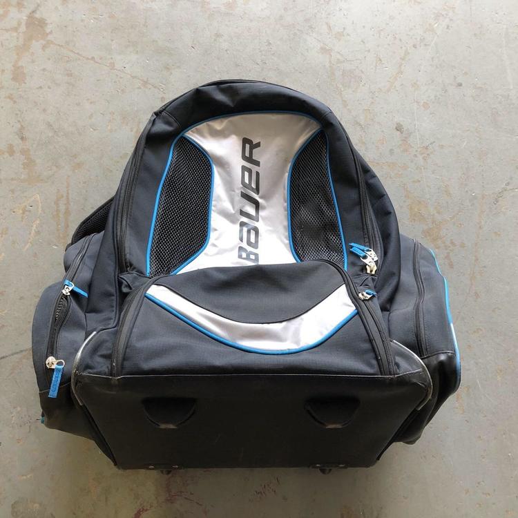 Bauer Backpack Wheel Hockey Bag Bauer Backpack Wheel Hockey Bag