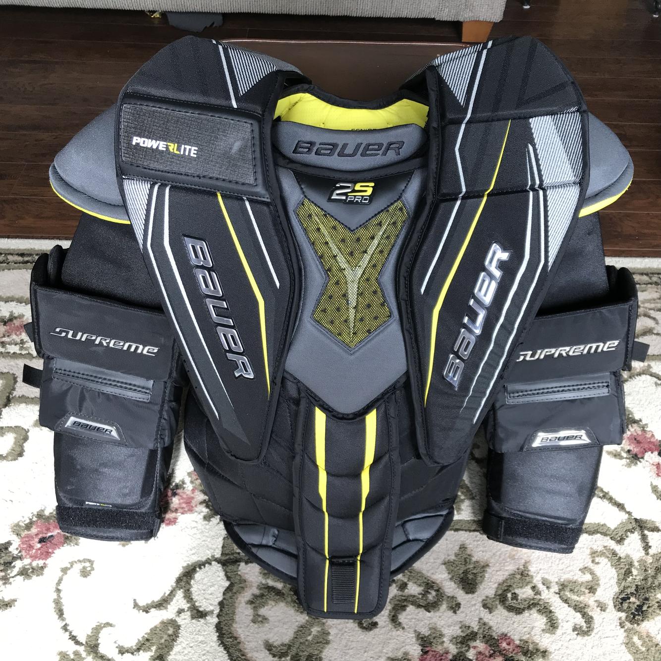 NEW Bauer 2S Pro Goalie Chest Protector Size Large SidelineSwap