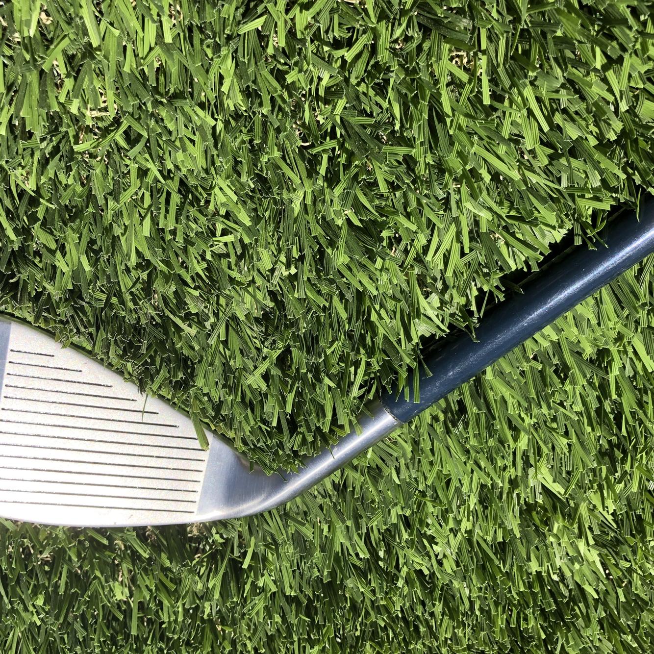 MGA golf groovie swing trainer with formed a grip 33 inch SidelineSwap