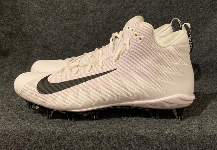 nike alpha cleats