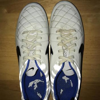 nike tiempo legend v reflective