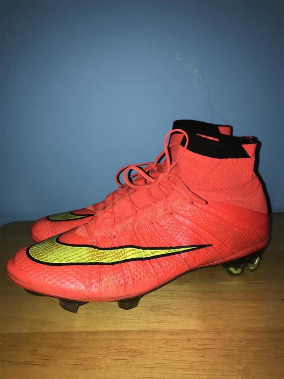 Nike Mercurial Superfly IV Nike Mercurial Superfly IV