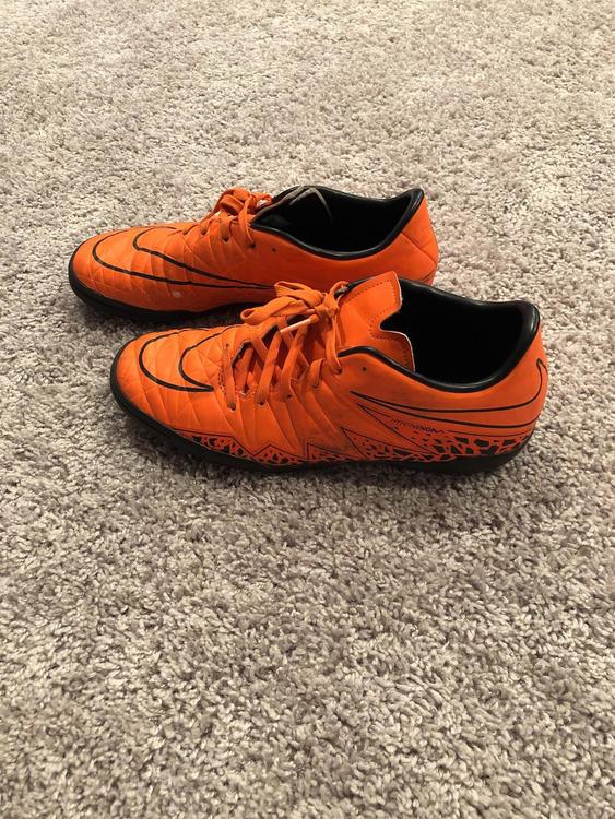 hypervenoms astro turf