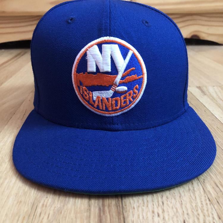 new era islanders hat