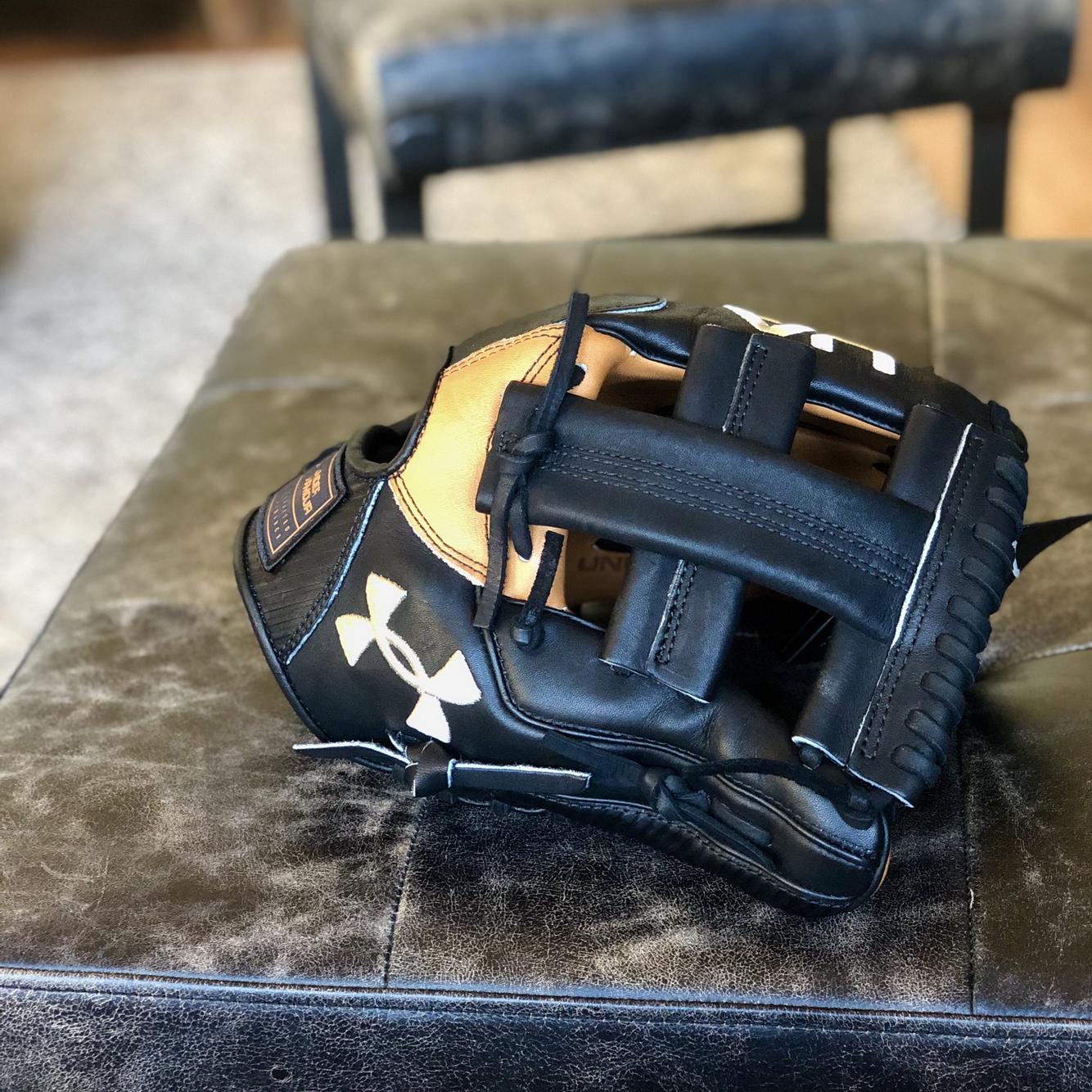 Under Armour Flawless Series “Glove Of The Month Brookie” Single Post