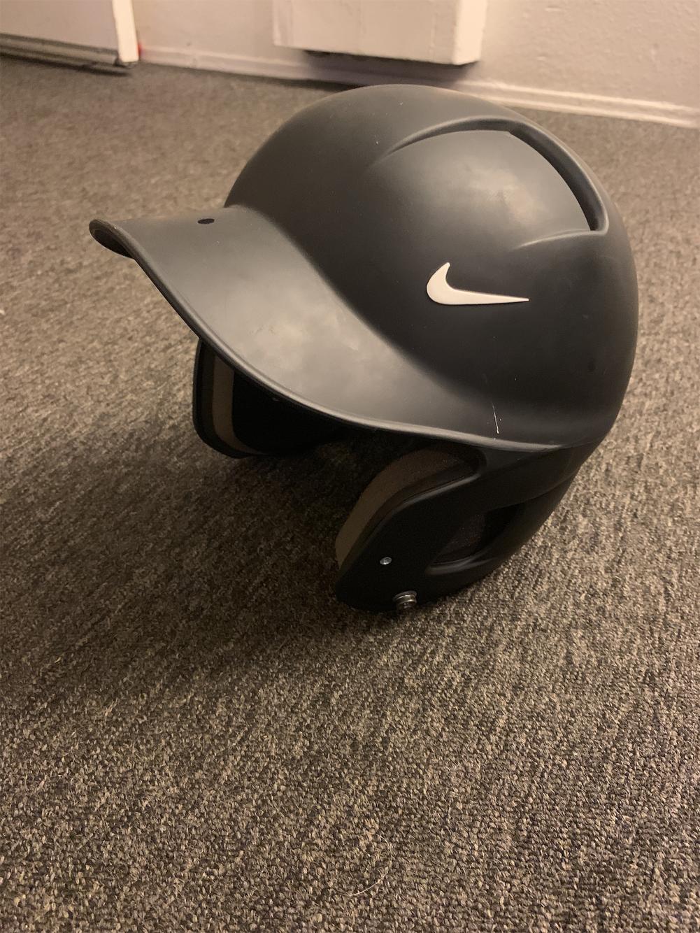 nike baseball helmets