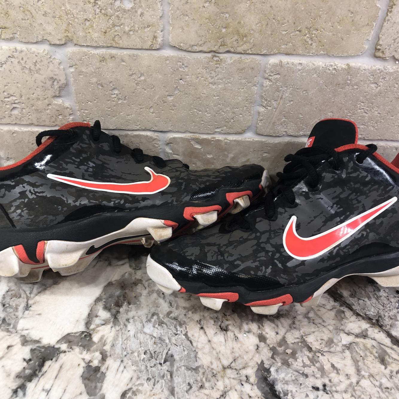 hyperdiamond nike cleats