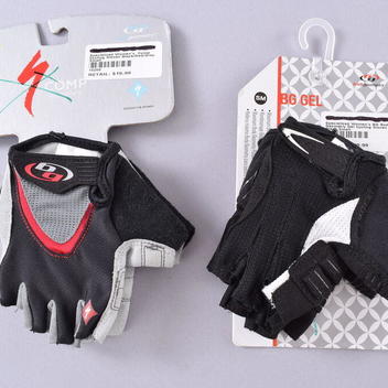 New Women/'s Specialized BG Pro Glove Size Small Black//White