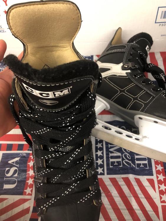 CCM 692 tacks Inline Junior Size 3 Hockey Skates SidelineSwap