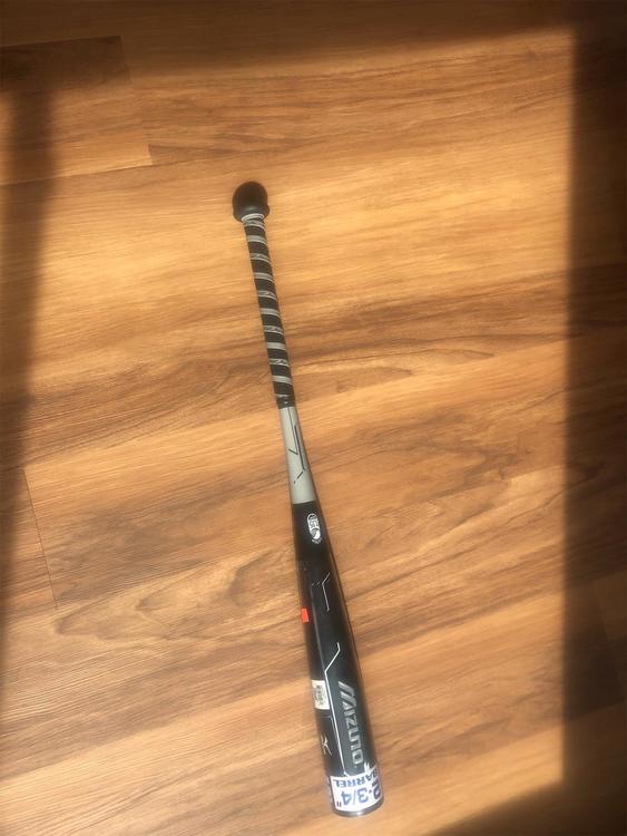 mizuno covert bat