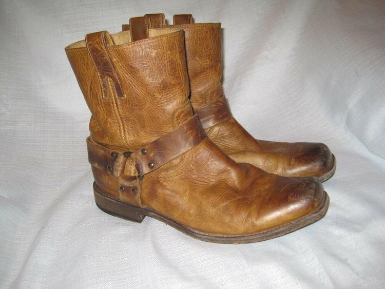 frye mens cowboy boots