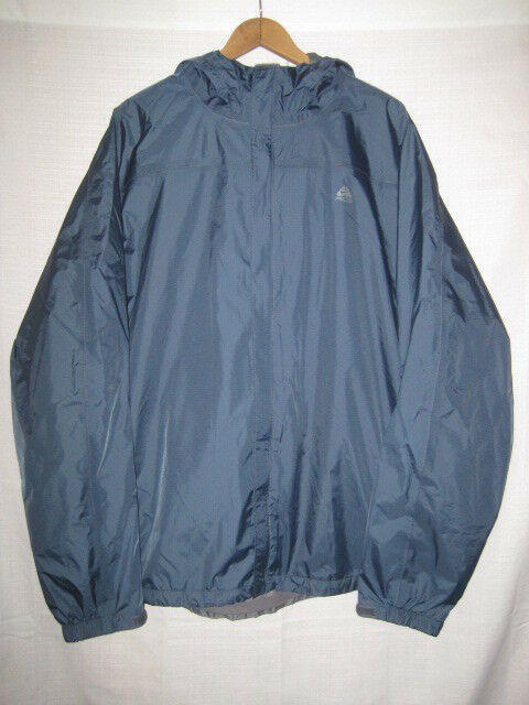 nike storm jacket