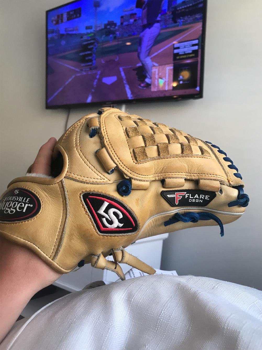 Pro Flare Baseball Glove SidelineSwap