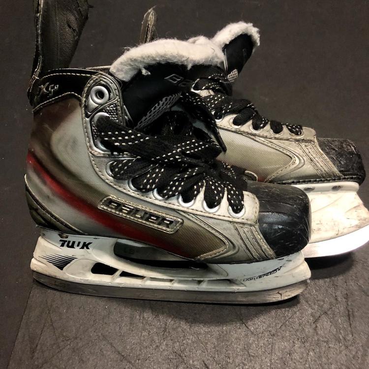 Bauer Vapor X5.0 Junior Size 2 REMOVED Hockey Skates SidelineSwap