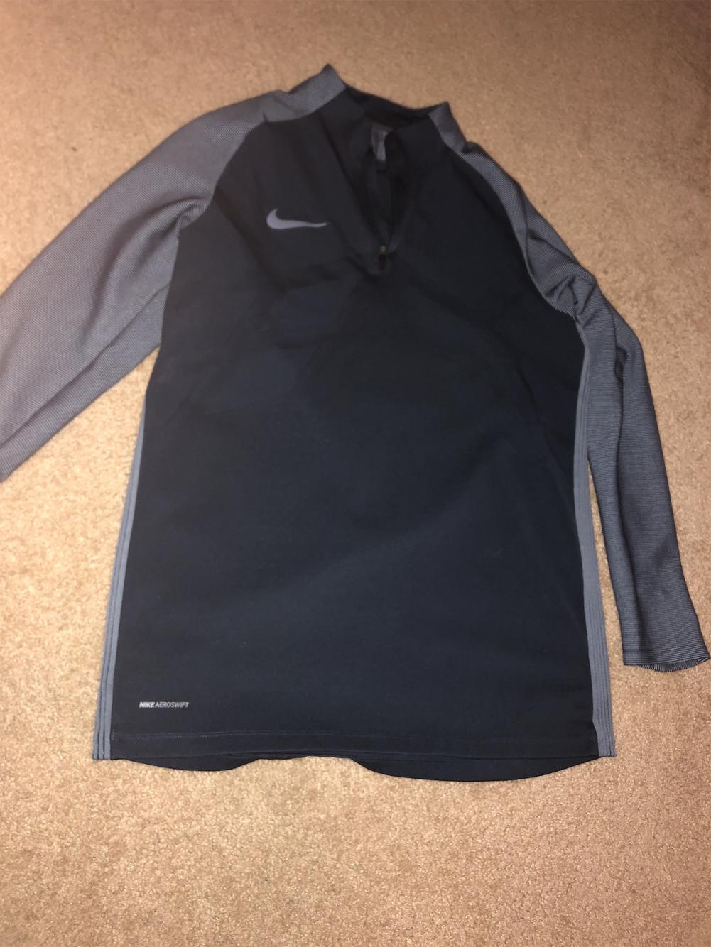 nike aeroswift jacket