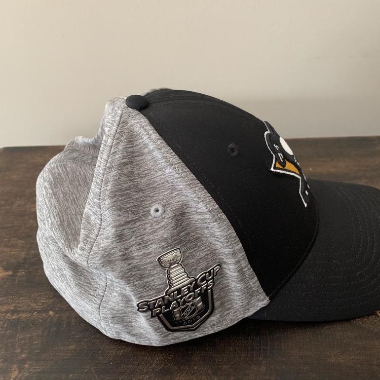 2019 nhl playoff hats