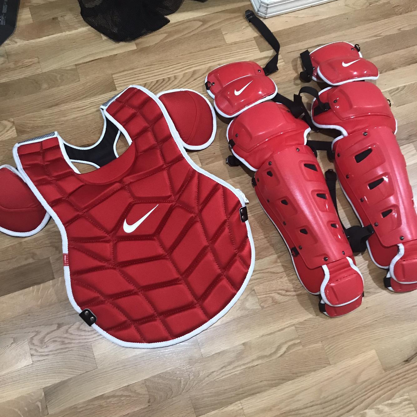 New Nike Catcher's Gear (Chest Protector and Leg Guards) SidelineSwap