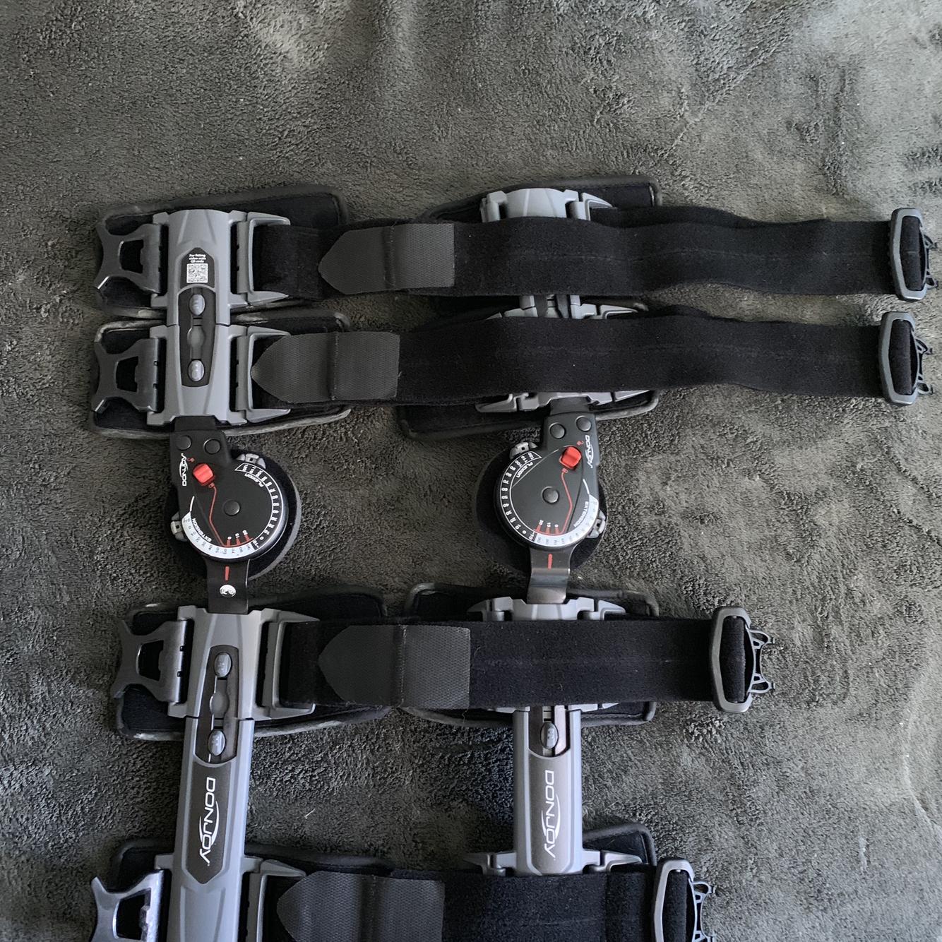 DonJoy XAct ROM Knee Brace SidelineSwap