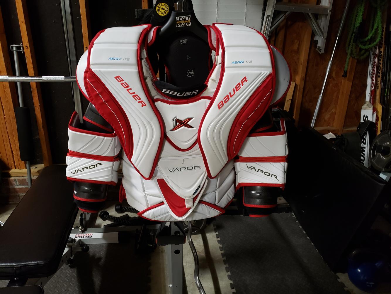 Bauer Vapor 1X Goalie Chest and Arm Protector Goalie Chest Protector