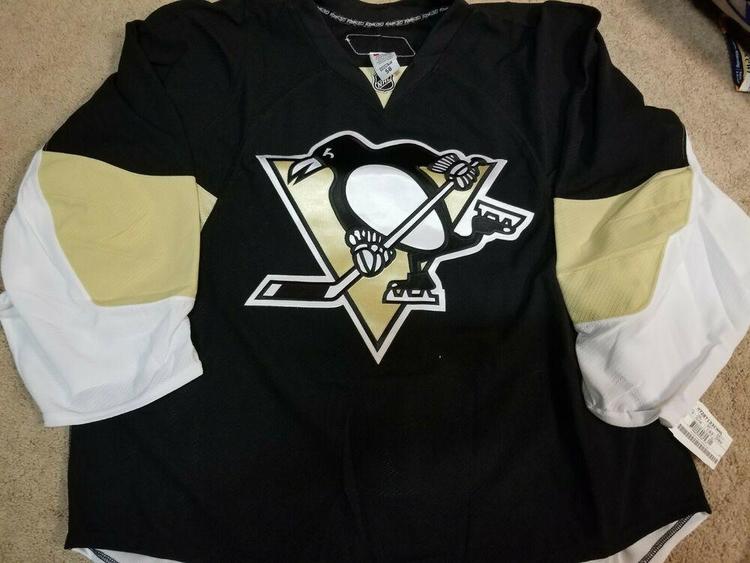 pittsburgh penguins jersey timeline