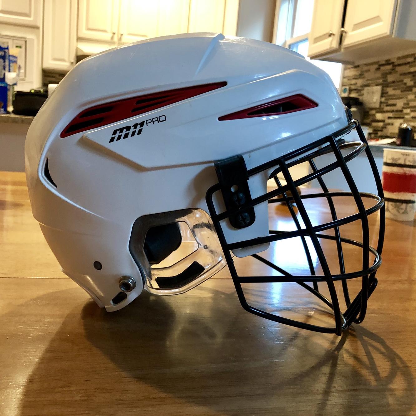 Cascade M11 Pro Box Lacrosse Helmet Small W/ Gait G7 Junior Cage SidelineSwap