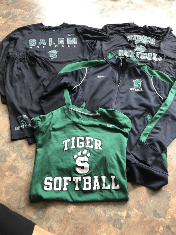 nike softball clothes