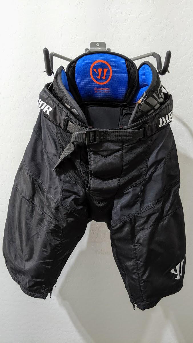 Warrior Covert QRE Pro Ice Hockey Girdle Senior Medium Black SidelineSwap