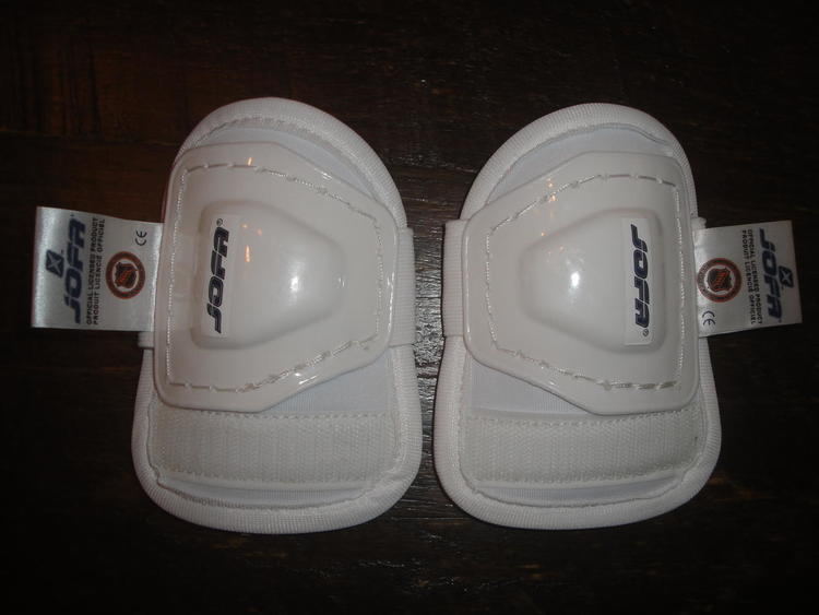 Jofa PRO STOCK WRIST PROTECTOR SLASH GUARDS NEW IN BAG Hockey Protective