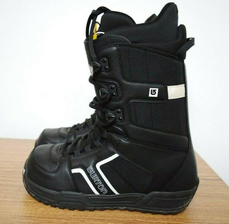 Burton Invader boots Burton Invader boots