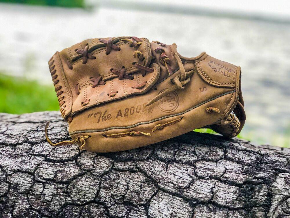 Wilson RARE 1960s A2000 USA THE A2002 LHT 12 SOFTBALL GLOVE Baseball