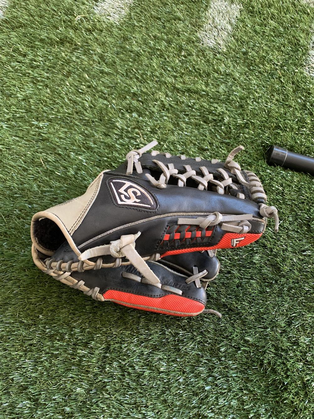 Pro Flare Baseball Glove SidelineSwap
