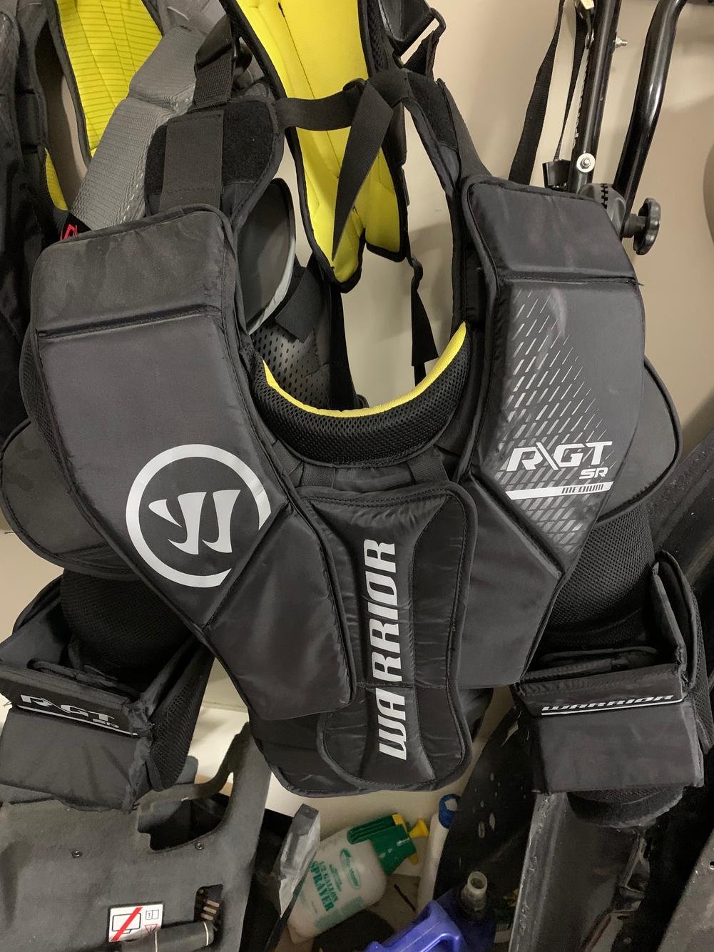 Medium Warrior Ritual GT Goalie Chest and Arm Protector Goalie Chest