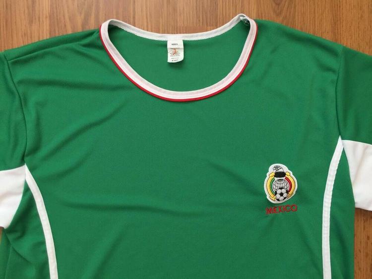 soccer teams with green jerseys