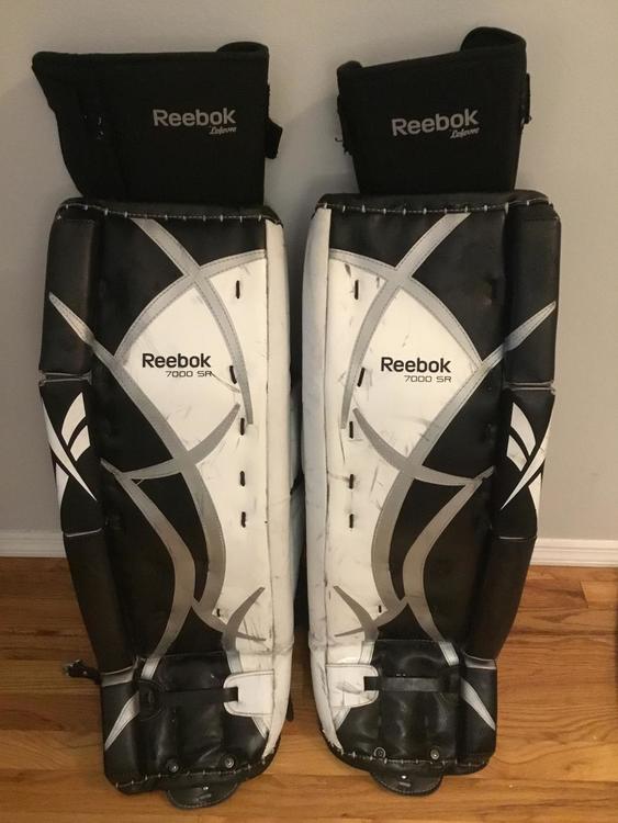 reebok 7000 sr goalie pads