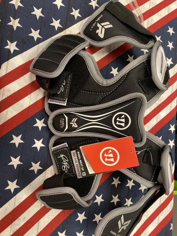 WARRIOR Youth Rabil Next Shoulder Pad