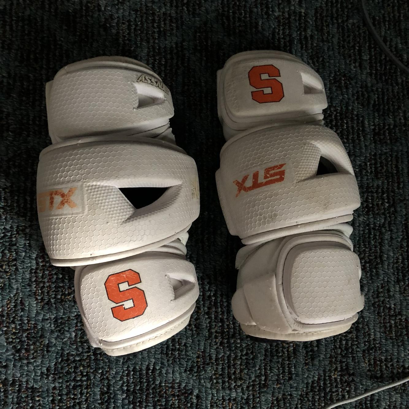 STX Syracuse Team Issued Large Assault Arm Pads SidelineSwap