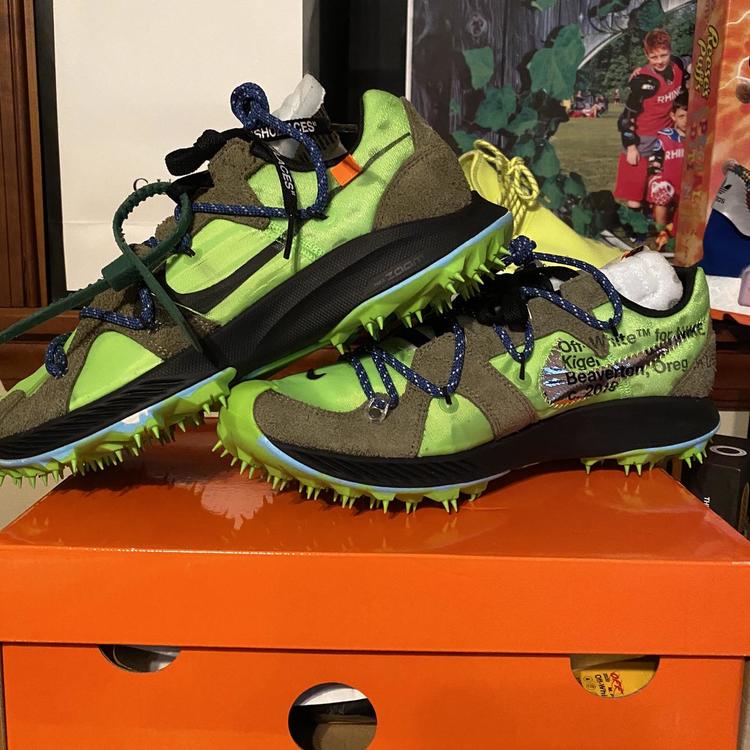 nike off white size 12