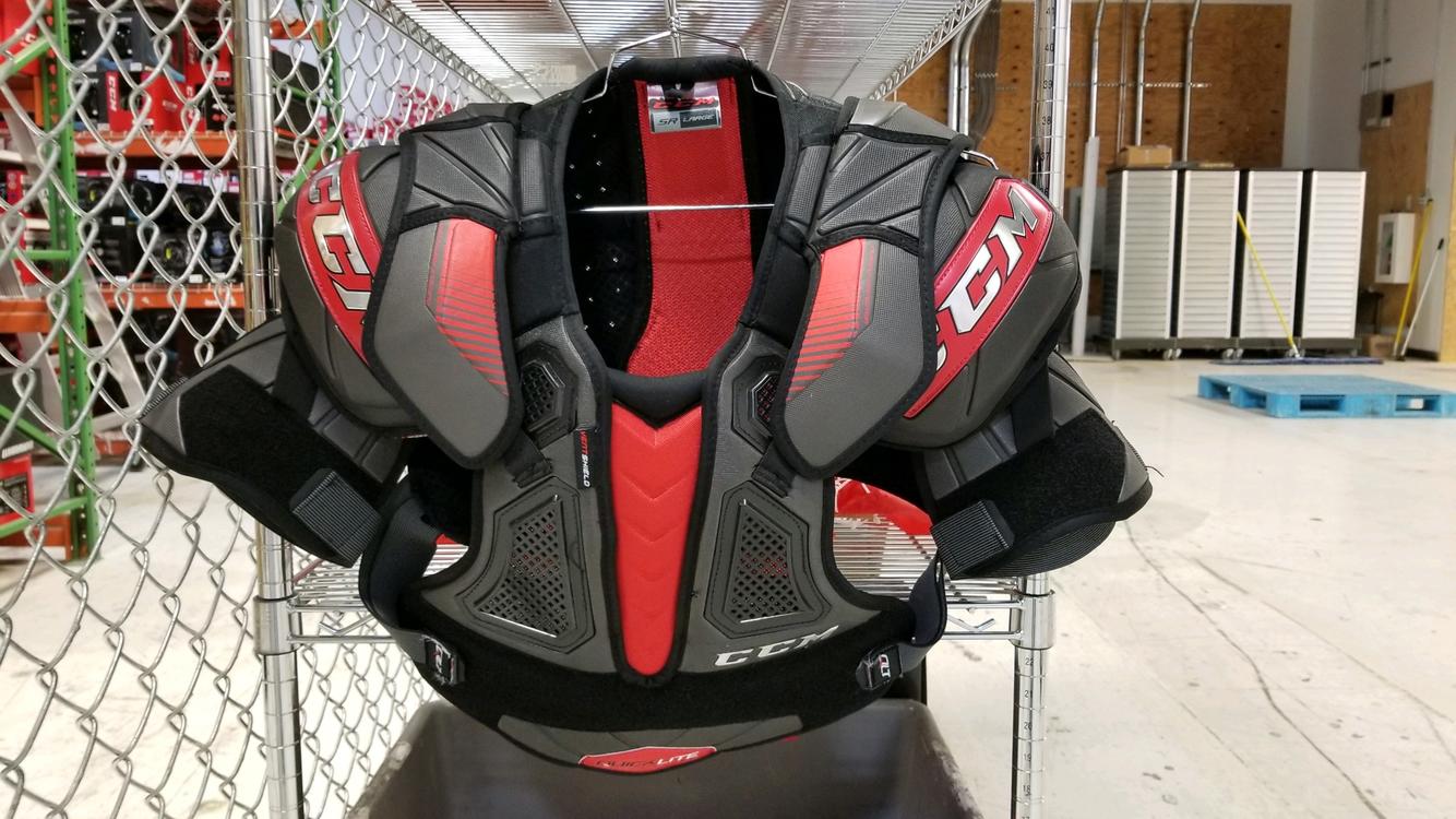 New Senior Large CCM QuickLite Shoulder Pads SidelineSwap