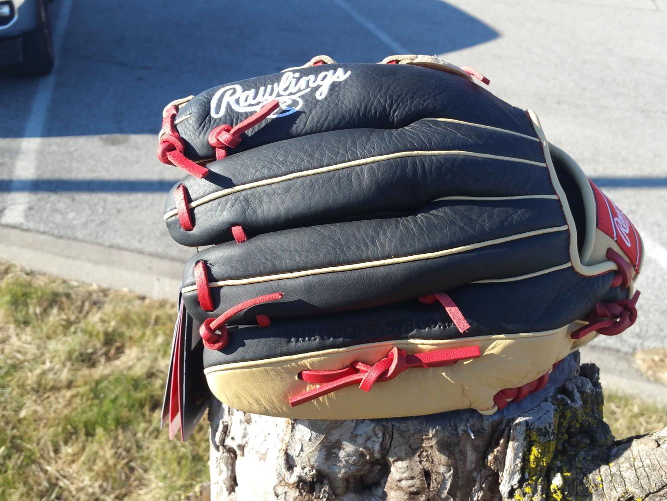 New Rawlings Gold Bryce Harper 12” Infield Glove SidelineSwap