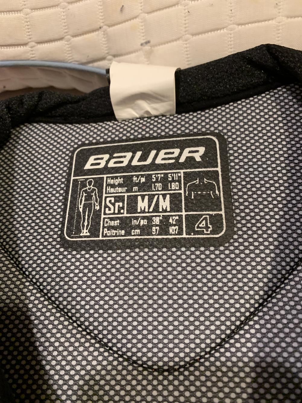 Senior Medium Bauer Vapor X800 Shoulder Pads SidelineSwap