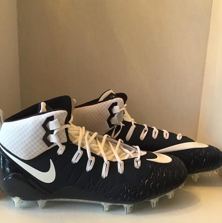 size 18 football cleats
