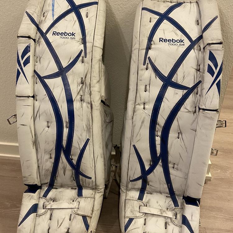 reebok 7000 sr goalie pads