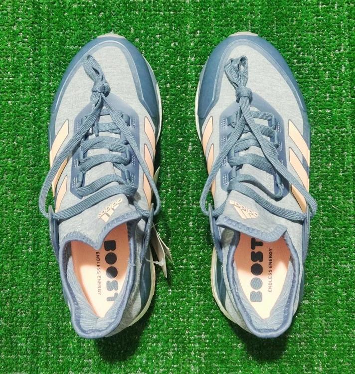 womens hockey shoes size 6