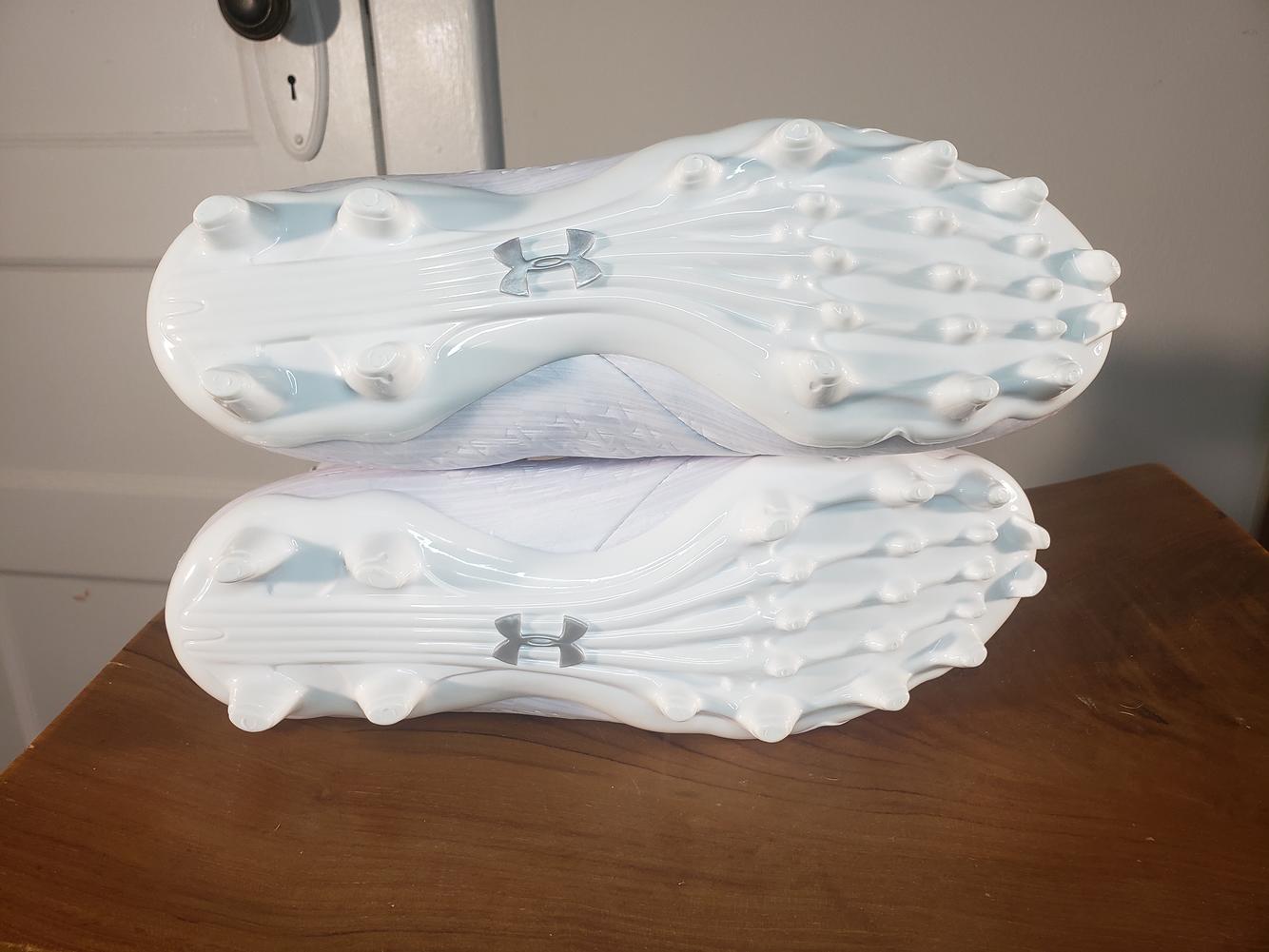 under armour ua highlight football cleats