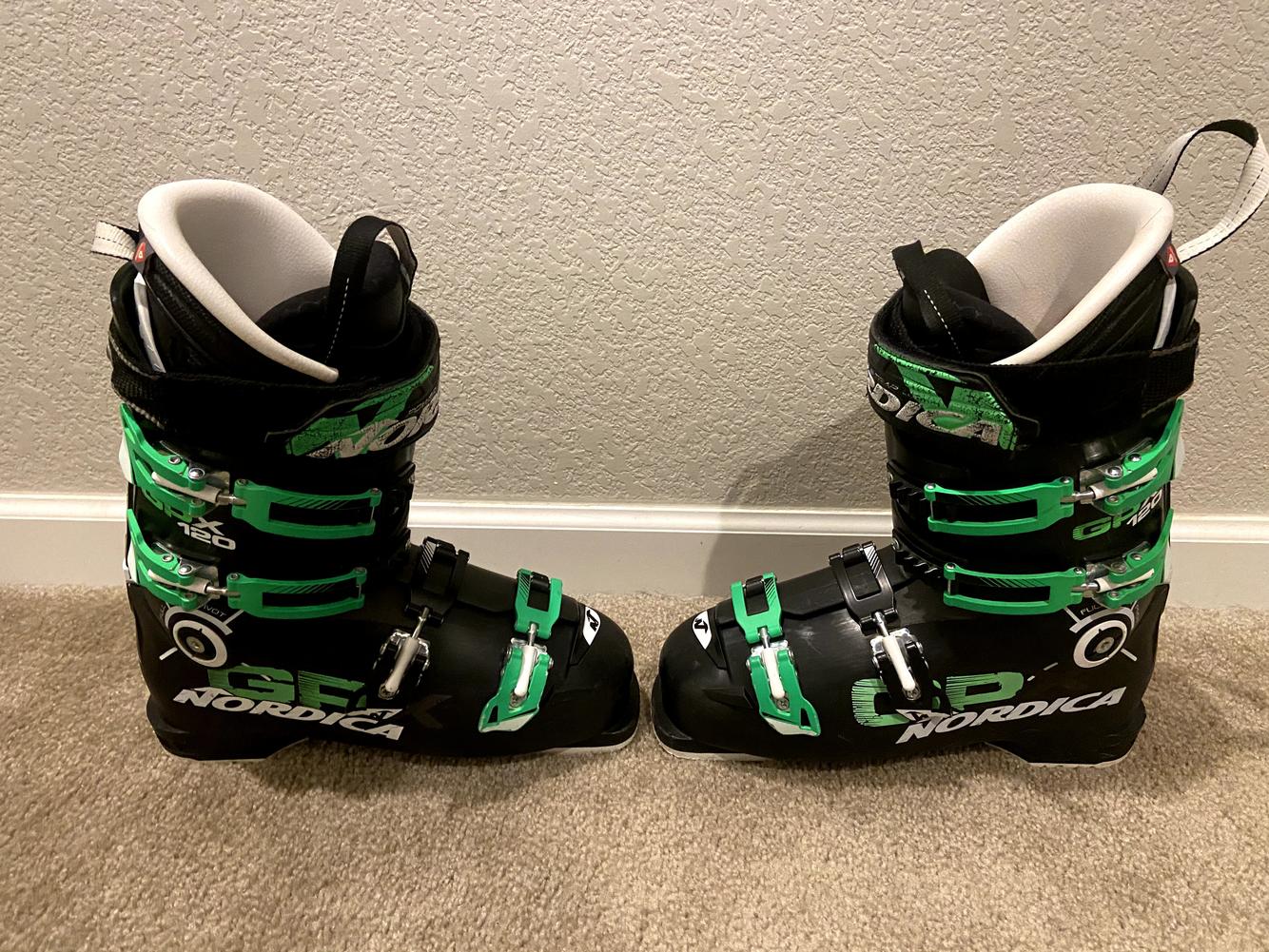 Men's Nordica All Mountain Ski Boots 120130 Flex SidelineSwap